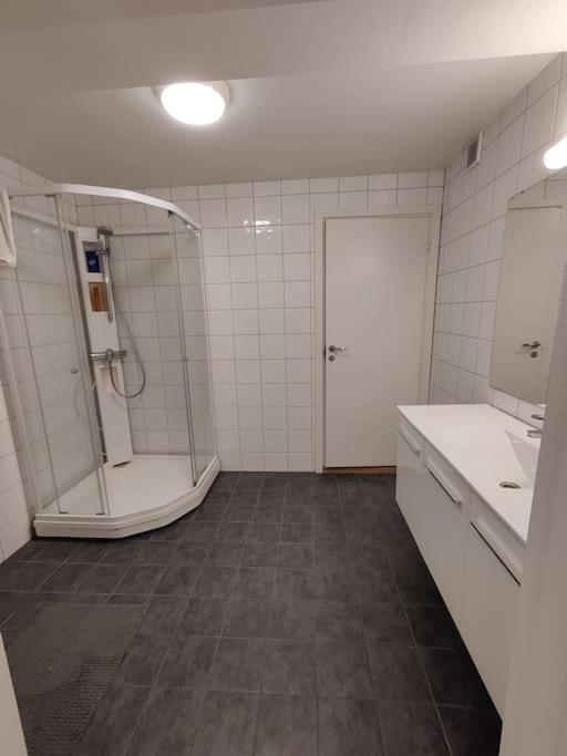 Apartamento Leilighet Sentralt I Svolvær Exterior foto